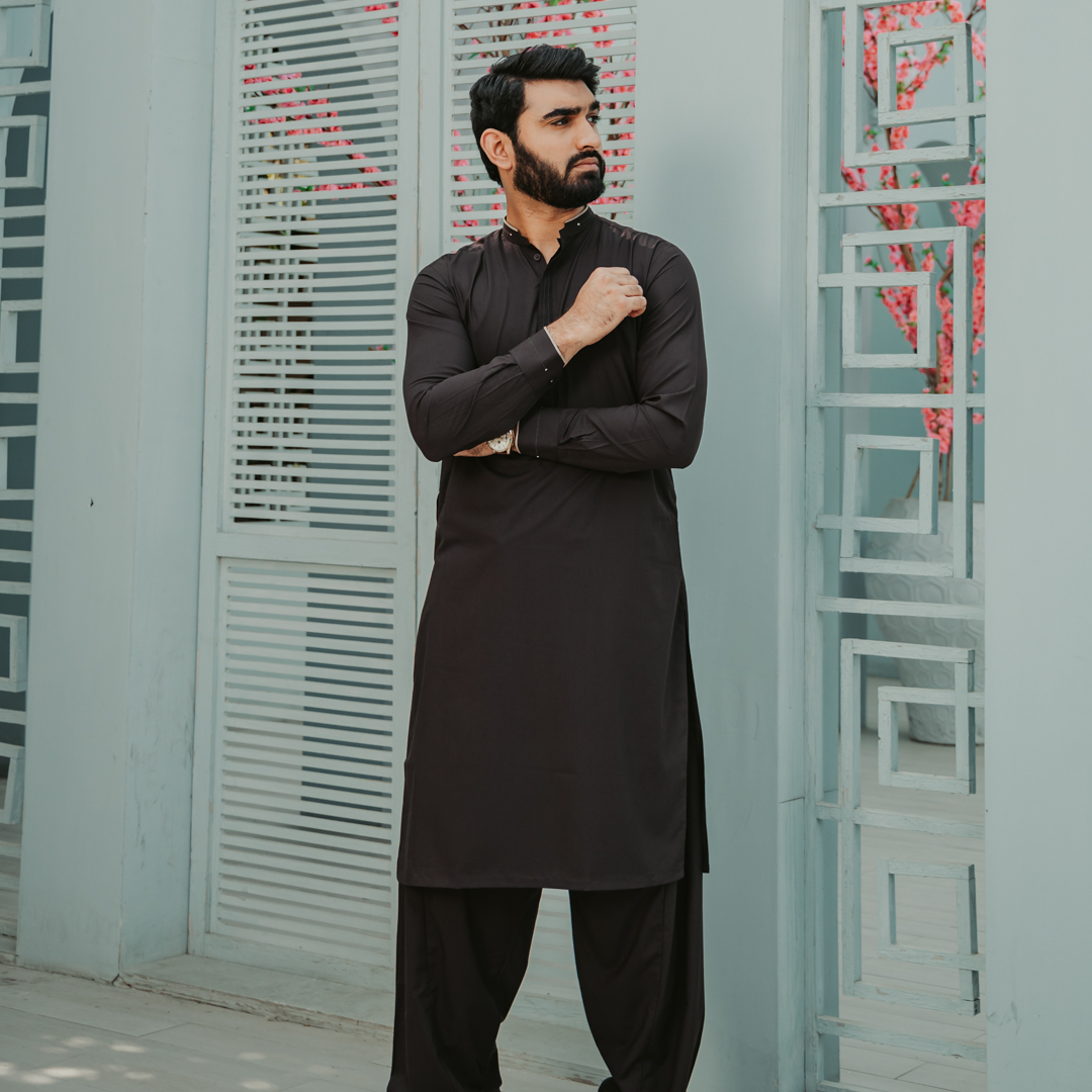 Black Suit With Watch - Image 4