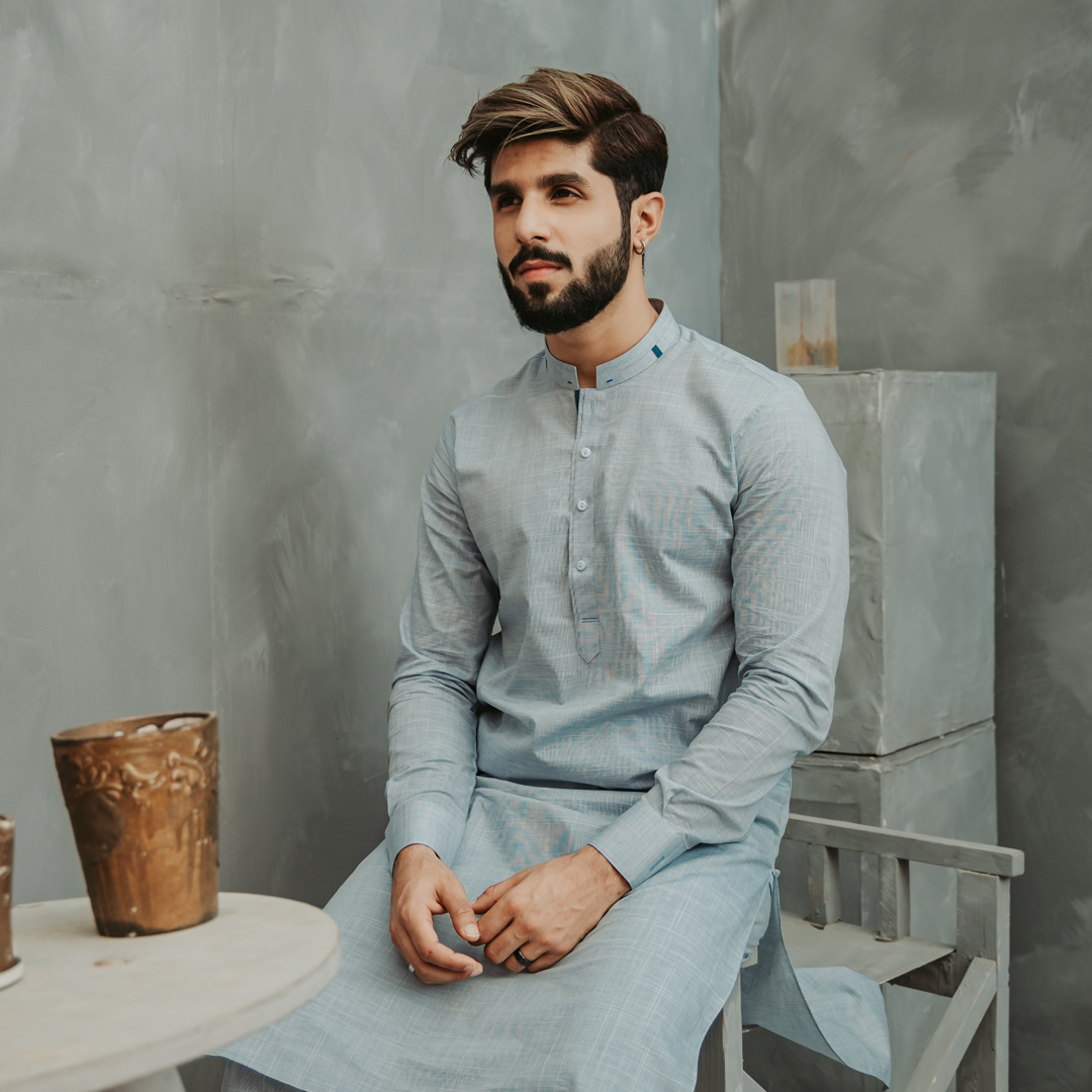 Short-Fit Sporty Round Grey - Image 4